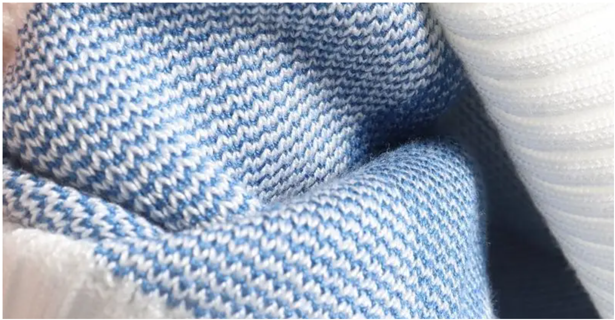 The Diamond Check — Knitted Turtleneck Sweater & Pants Set